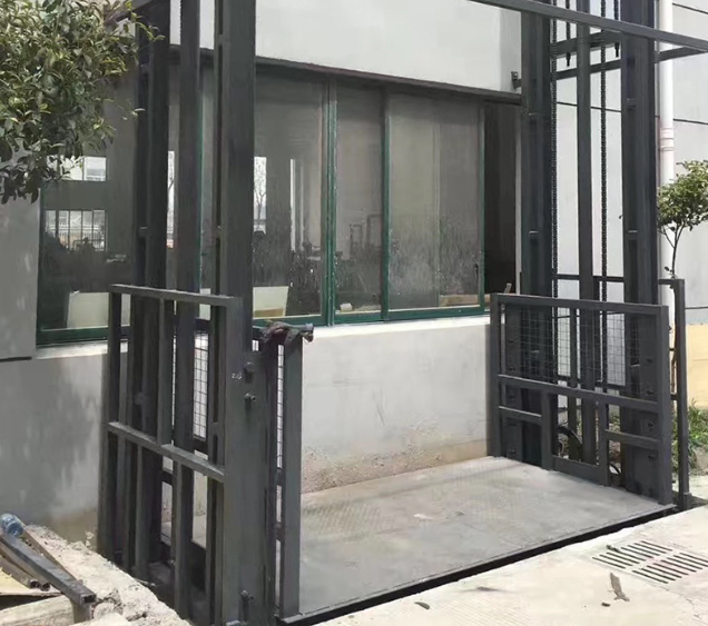 大同导轨式施工升降机助力民生工程提速增效